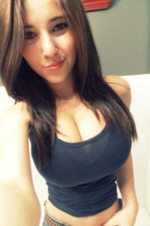 Cassandra - rencontre-Teen-Le Cannet